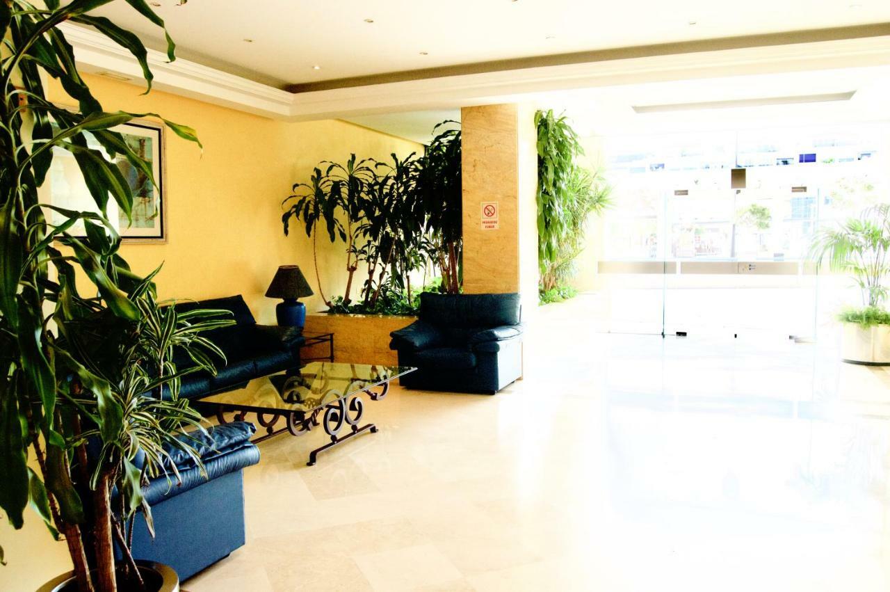 Center Puerto Banus -3 Bedrooms マルベーリャ エクステリア 写真